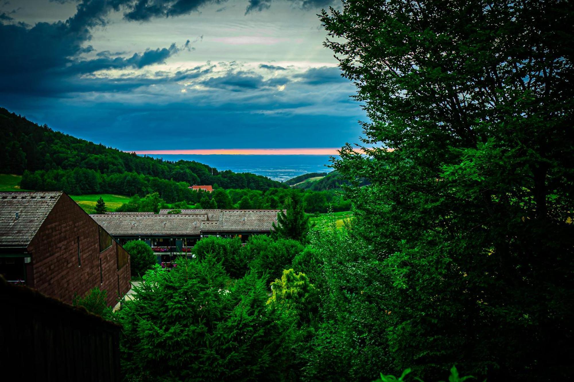 Natur Tanken Im Schwarzwald Sasbachwalden Exterior photo